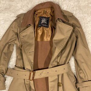 Vintage 90s Burberry Camel Wool Lined Kensington Chelsea Coat Medium Novacheck